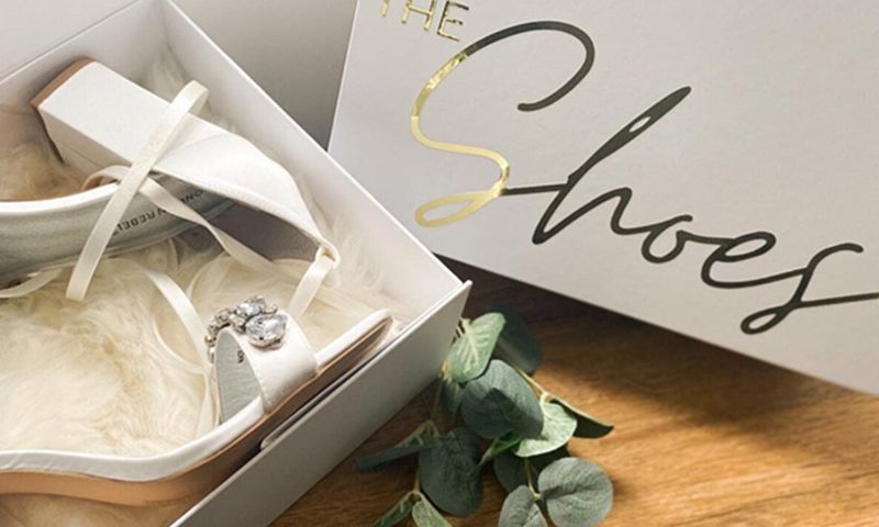 Geschenkschachteln/ Geschenkverpackungen für Kleidung