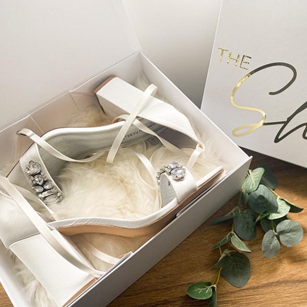 Geschenkschachteln/ Geschenkverpackungen für Kleidung