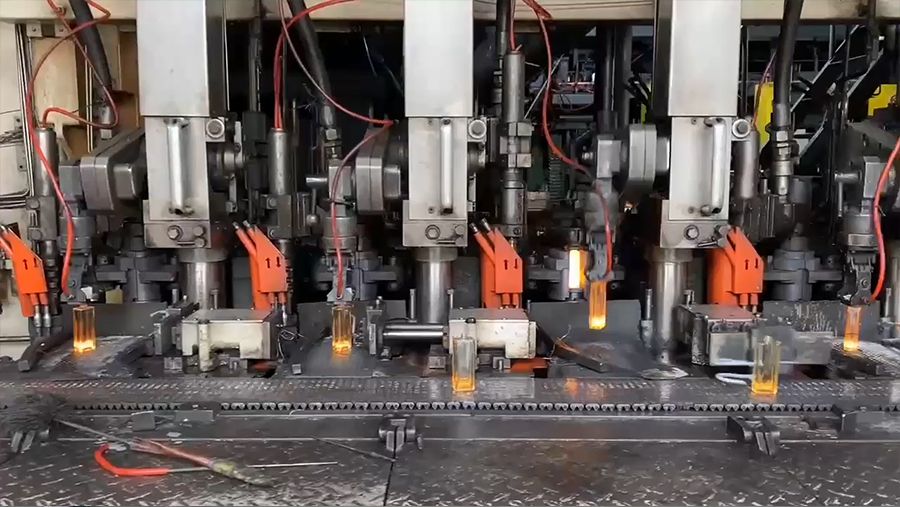 Glasflaschenherstellung